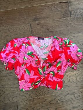 Lulumari Pink & Red Floral Twist-Front Crop Top